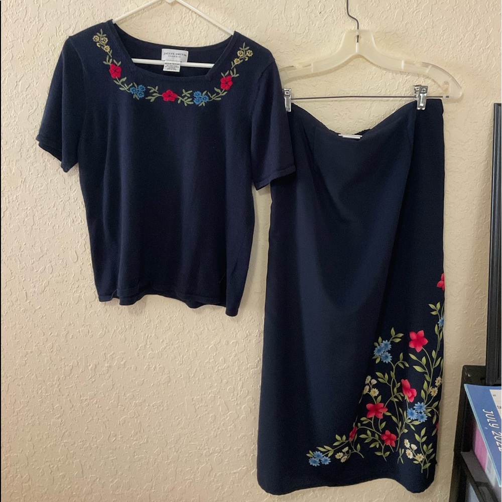 Floral Top and Skirt with a Slit Set